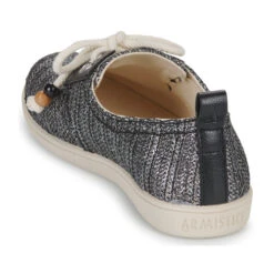 Armistice Stone 13 Armistice Stone -Andhers Tienda 24487812 500 E